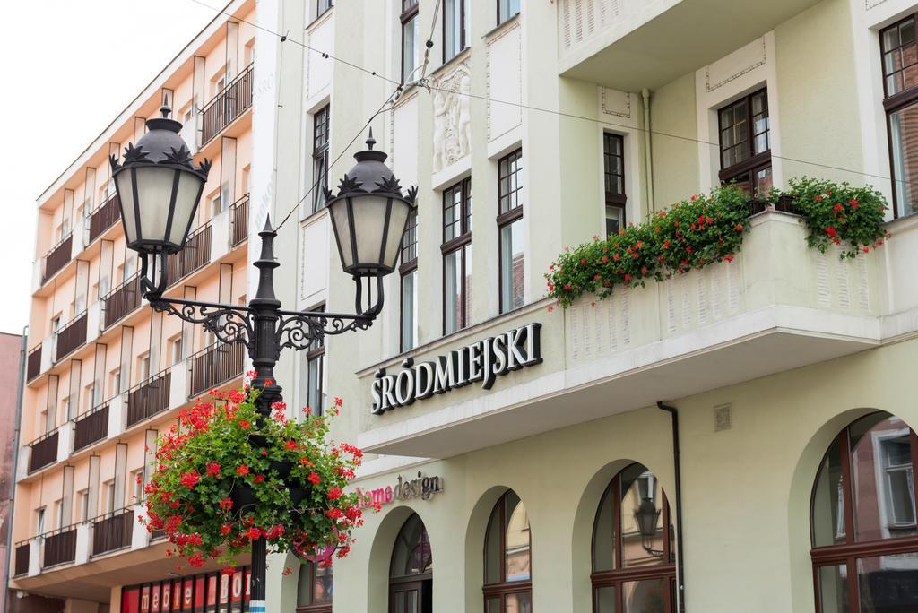Hotel Srodmiejski Ζιελόνα Γκόρα Εξωτερικό φωτογραφία